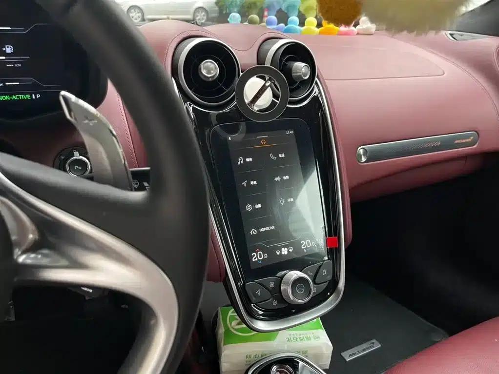 McLaren GT 2023 4.0T Standard Edition — миниатюра 18