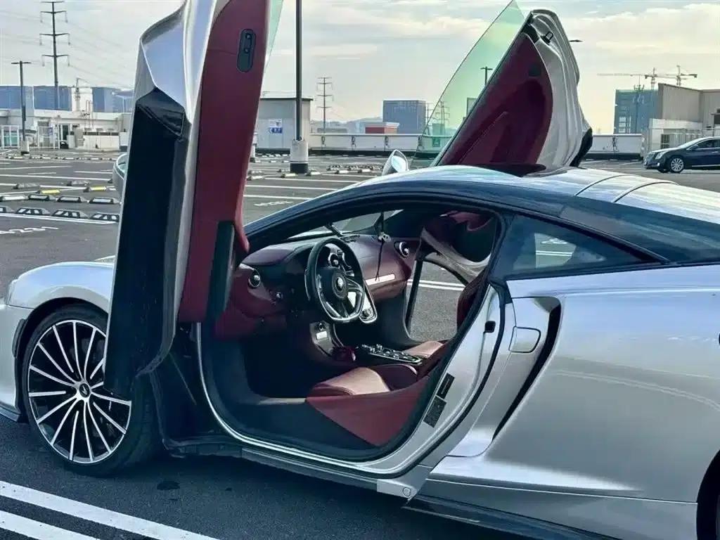McLaren GT 2023 4.0T Standard Edition — миниатюра 2