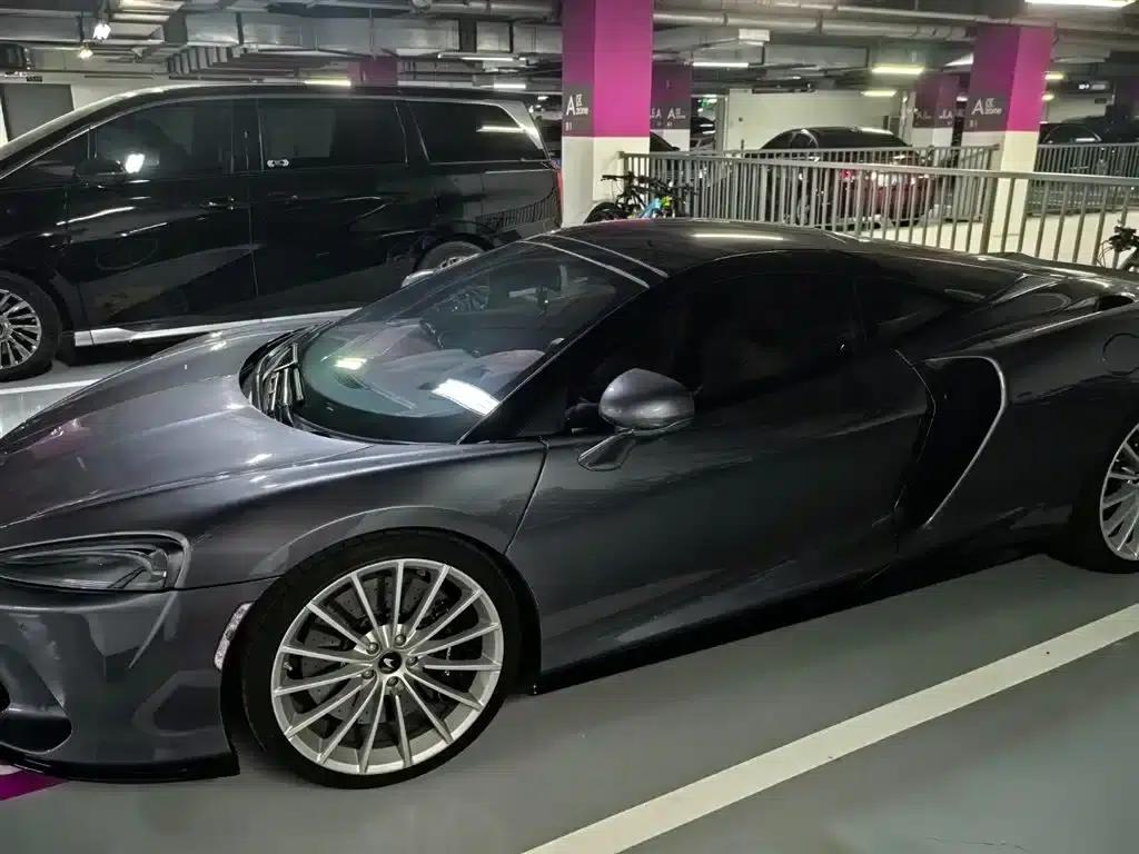 McLaren GT 2023 4.0T Standard Edition — миниатюра 2