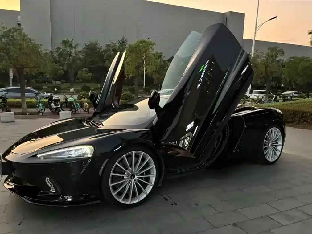 McLaren GT 2023 4.0T Standard Edition — миниатюра 1
