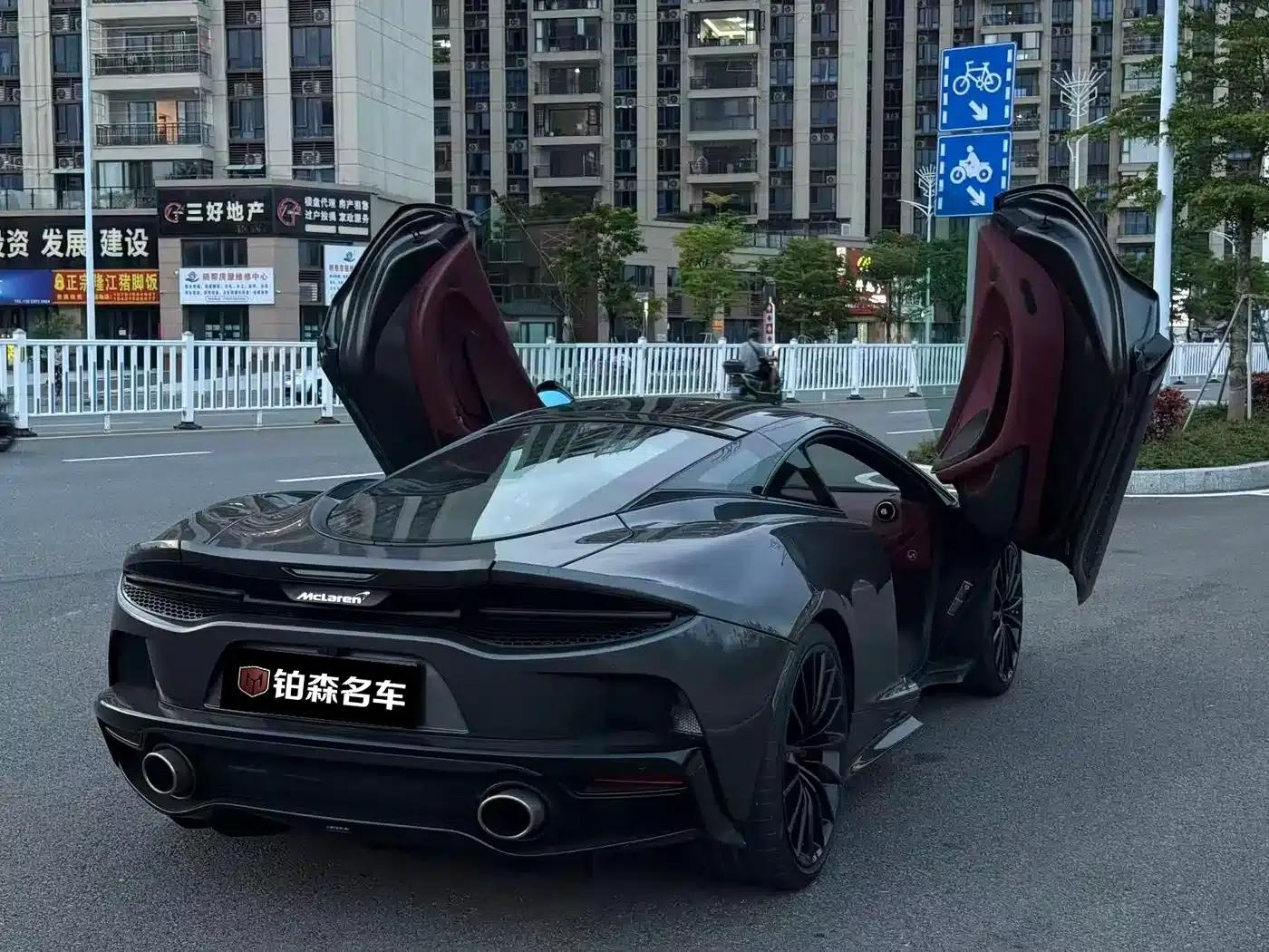 McLaren GT 2022 4.0T Standard Edition — миниатюра 3