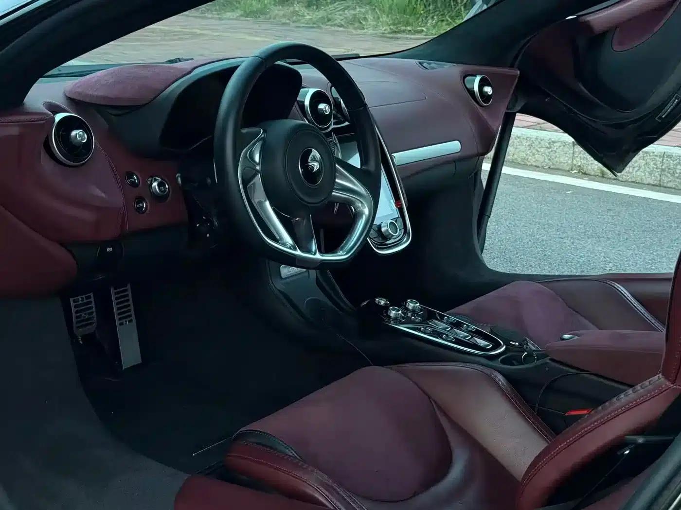 McLaren GT 2022 4.0T Standard Edition — миниатюра 5
