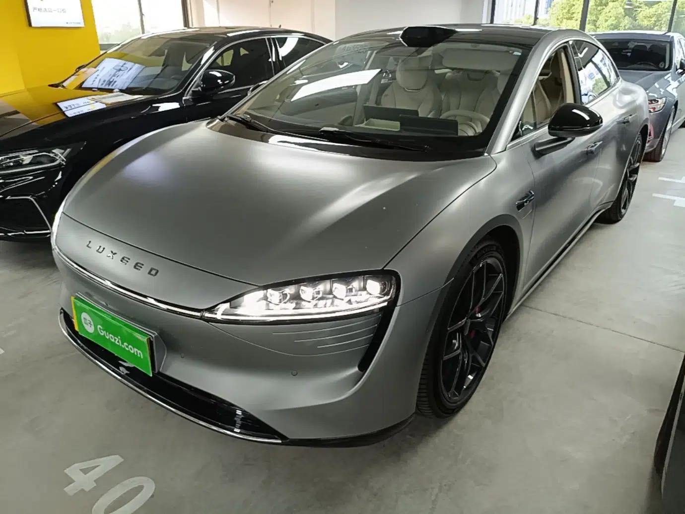 Hima Luxeed S7 2024 Max RS Four-Wheel-Drive Performance Edition — миниатюра 1