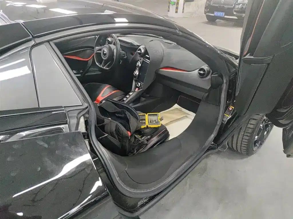 McLaren 720S 2019 4.0T Spider — миниатюра 9