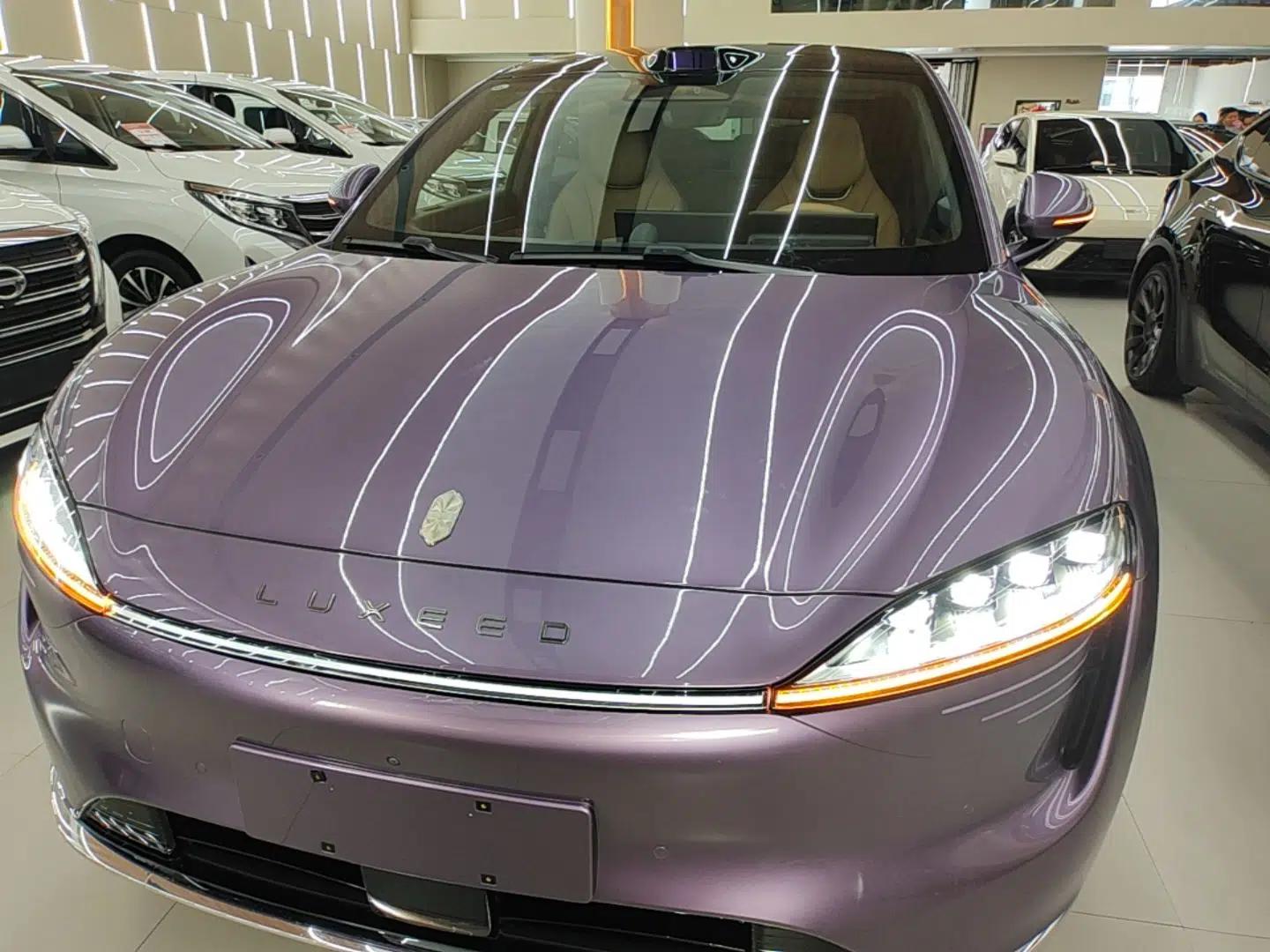 Hima Luxeed R7 2024 All-Electric 802 km Max — миниатюра 2