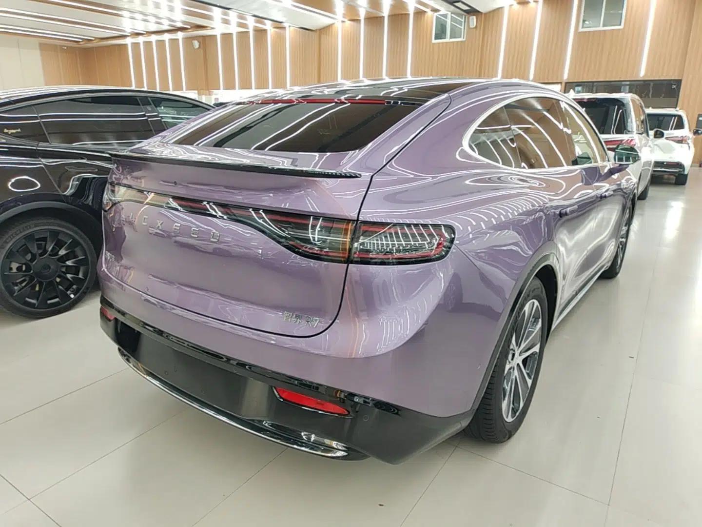 Hima Luxeed R7 2024 All-Electric 802 km Max — миниатюра 6