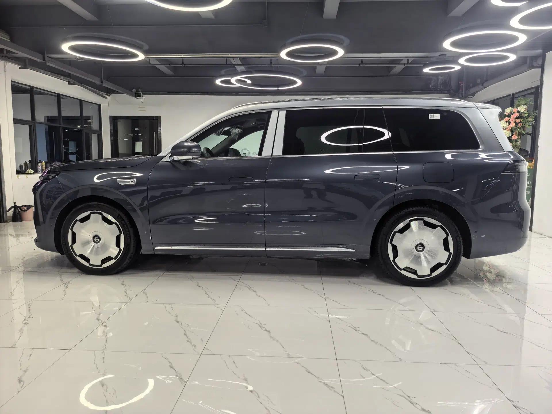 Leapmotor D19 2026 Range-Extended 500 Smart Luxury Edition Seven-Seat — миниатюра 19