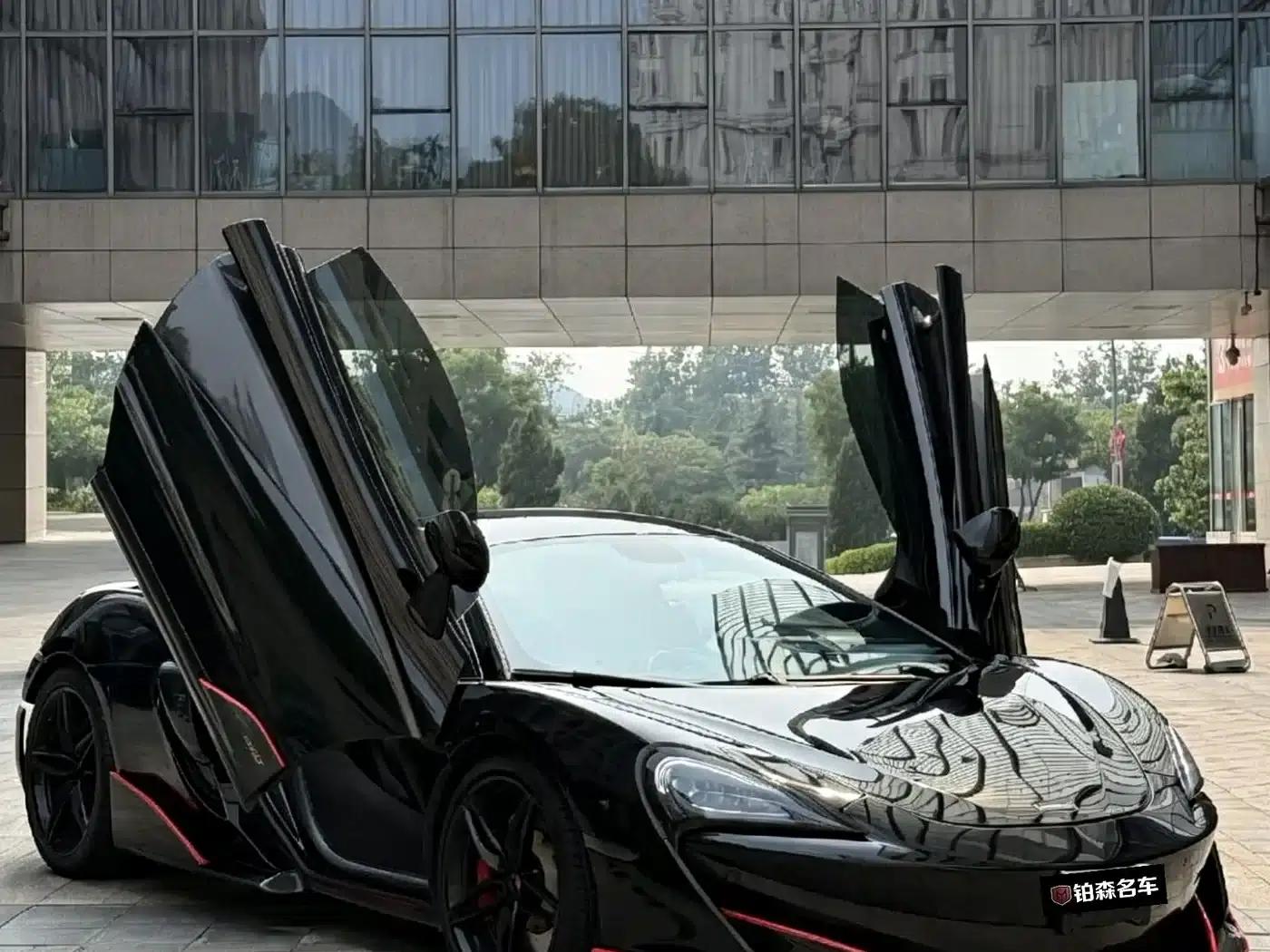 McLaren 540C 2015 3.8T Coupe — миниатюра 1