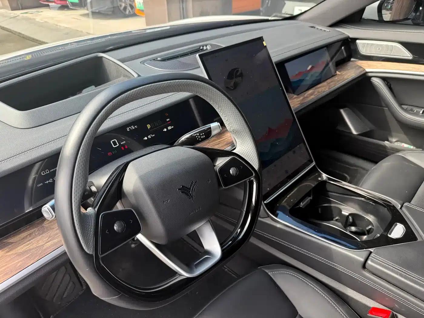 Nezha S 2024 Facelift Extended Range 1160 AR-HUD Version — миниатюра 6