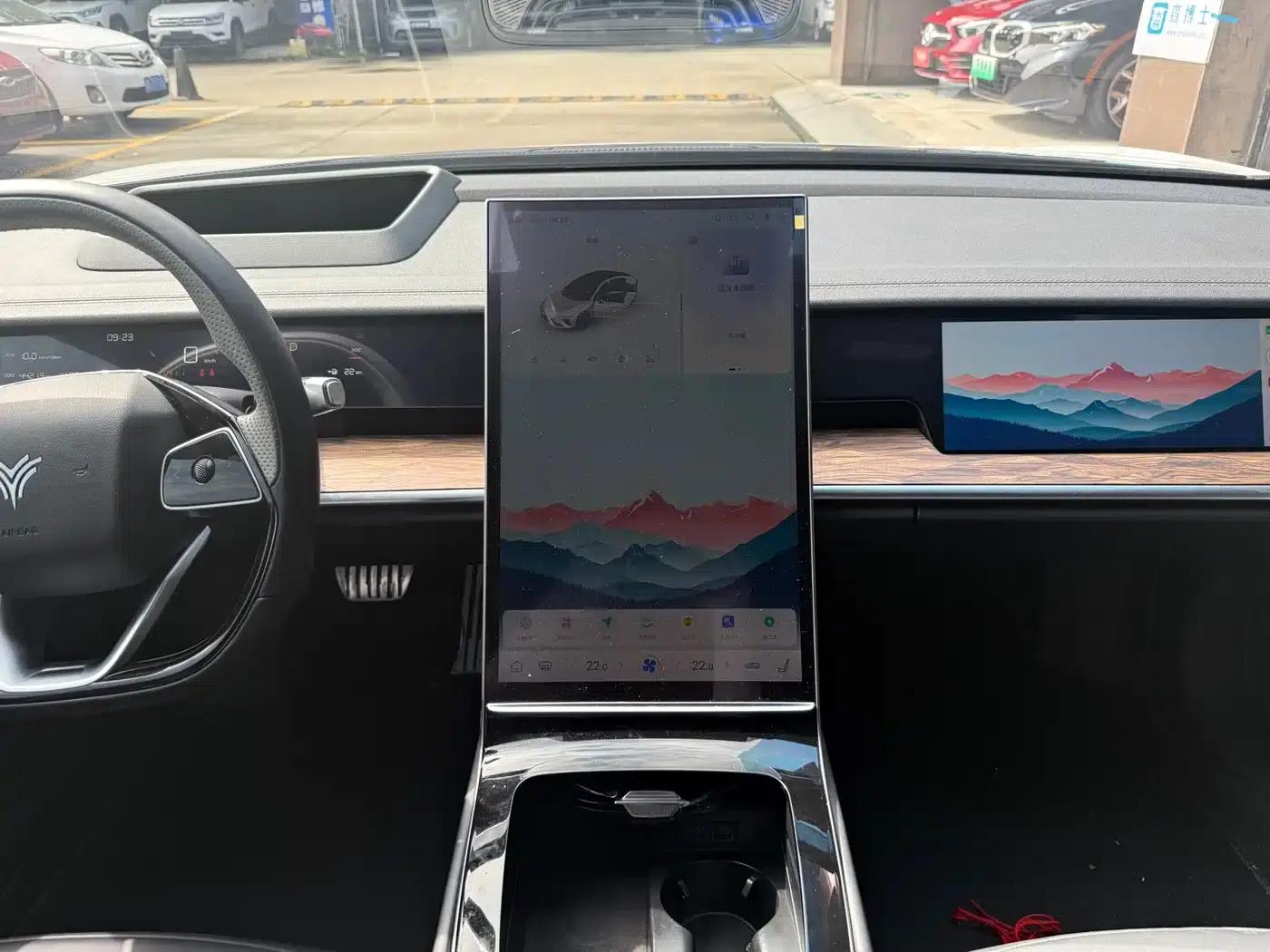 Nezha S 2024 Facelift Extended Range 1160 AR-HUD Version — миниатюра 9