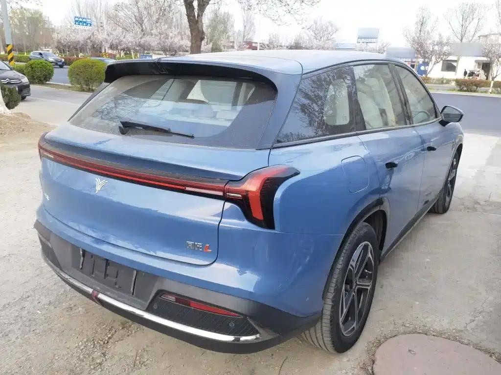 Nezha L 2024 Range Extender 310 Flash Charge Red Edition — миниатюра 5