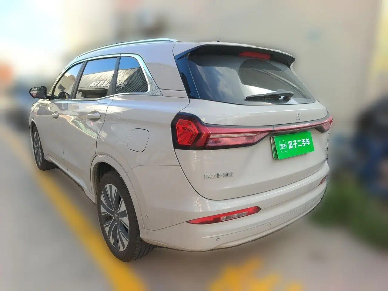 Landian E5 PLUS 2026 Model 230km Ultra-Long-Range Version Ultra 7-seater — миниатюра 4