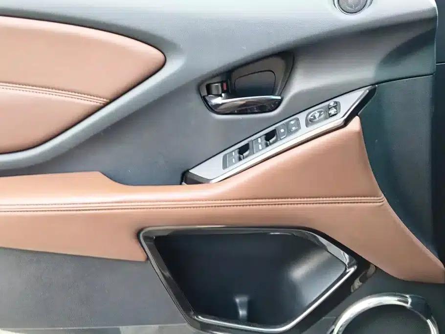 Acura CDX 2016 1.5T 2WD Premium Edition — миниатюра 7