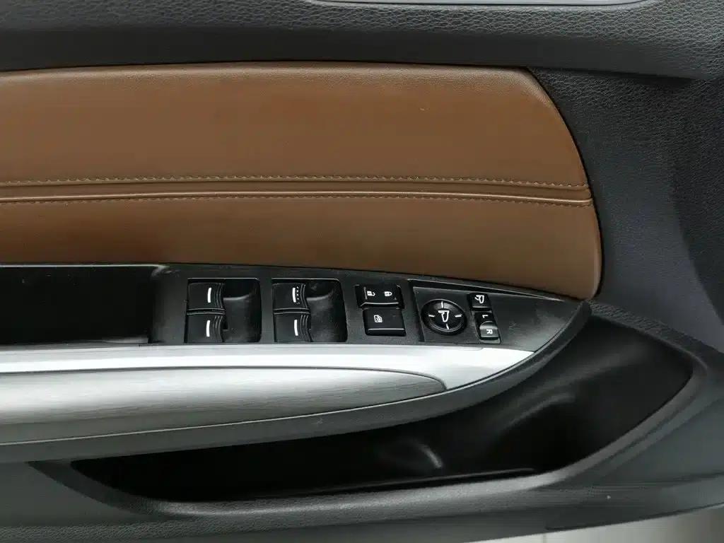 Acura TLX-L 2018 2.4L Premium Edition — миниатюра 9