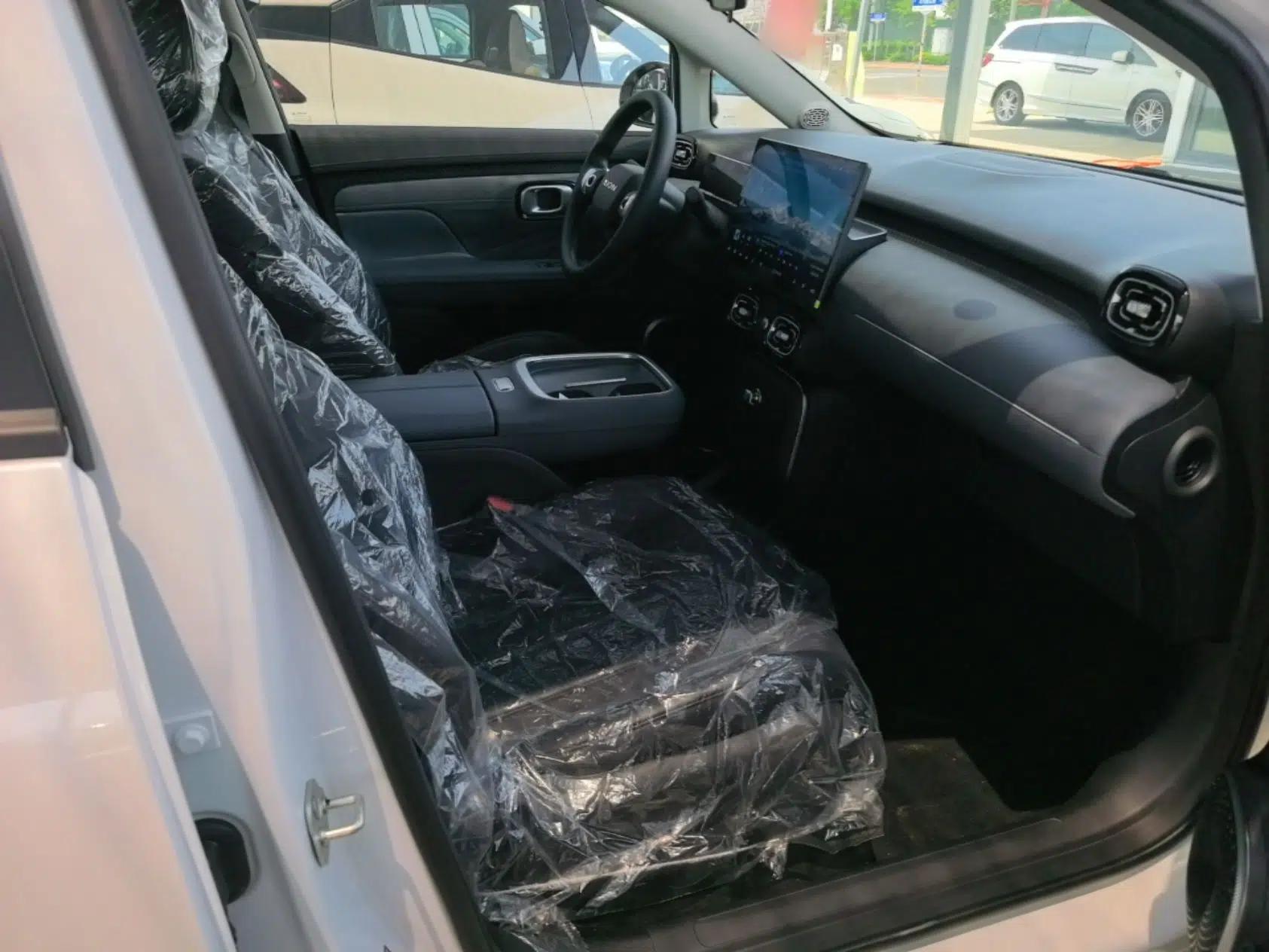 AION UT 2026 Model 320 Starlight Edition — миниатюра 19