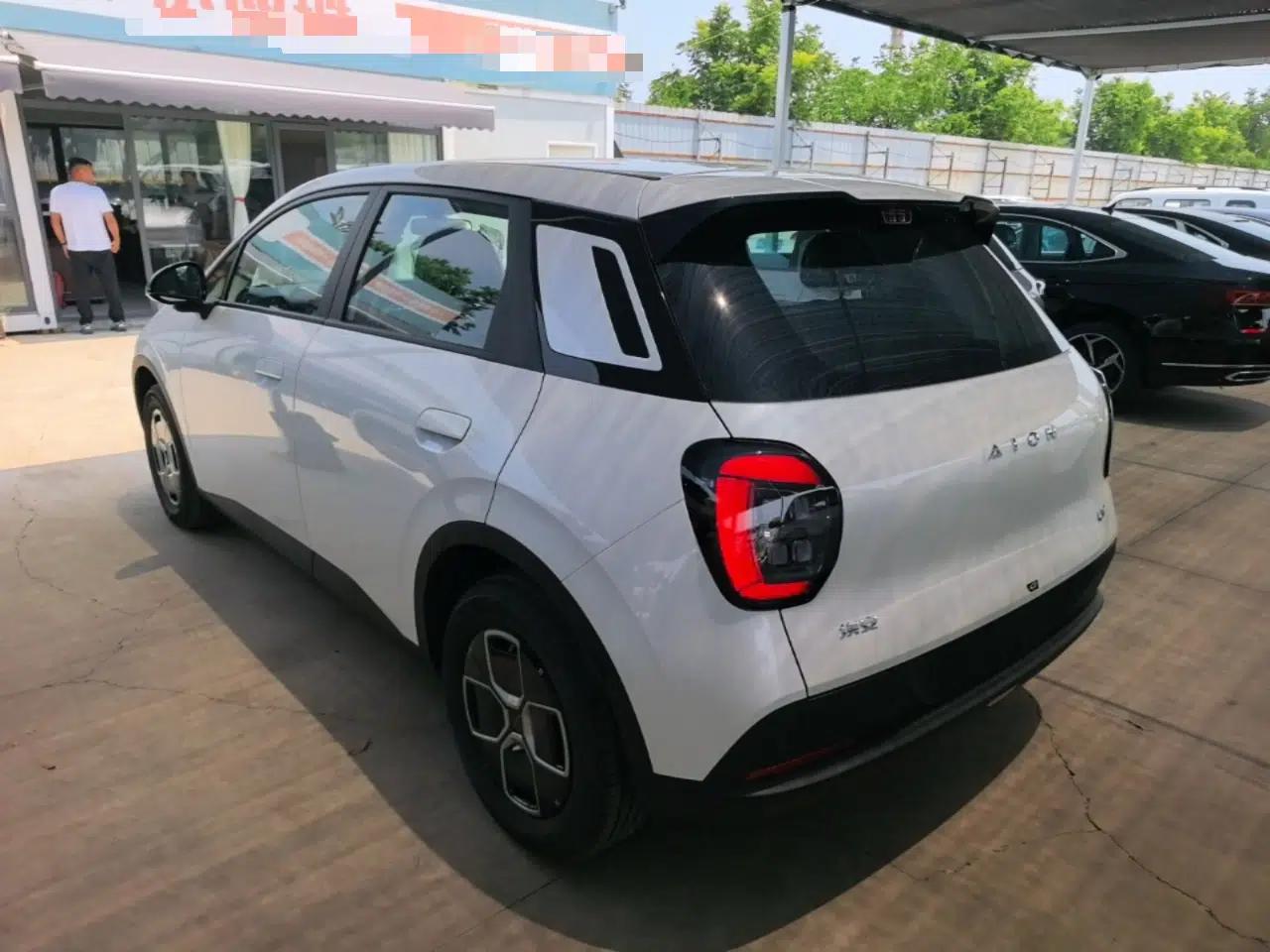 AION UT 2026 Model 320 Starlight Edition — миниатюра 4