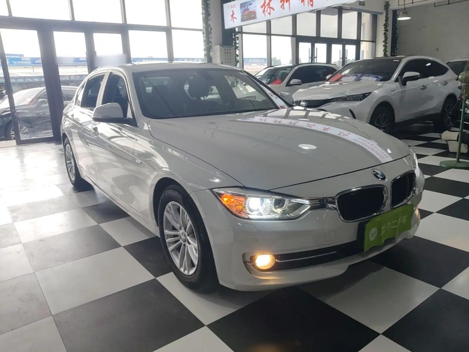 BMW 3 Series 2015 320Li Luxury Edition Fashion Model — миниатюра 3