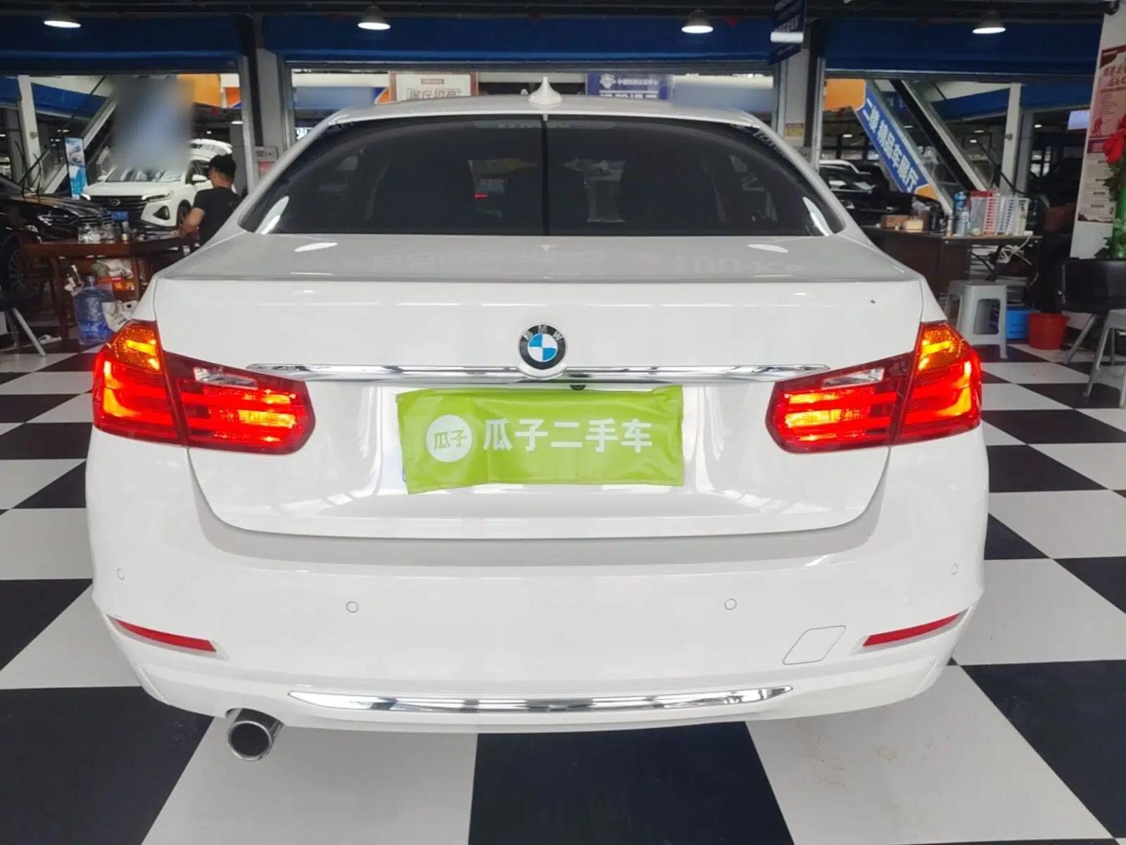 BMW 3 Series 2015 320Li Luxury Edition Fashion Model — миниатюра 5