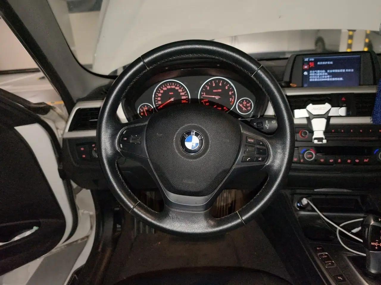 BMW 3 Series 2014 320Li Fashion Model — миниатюра 9