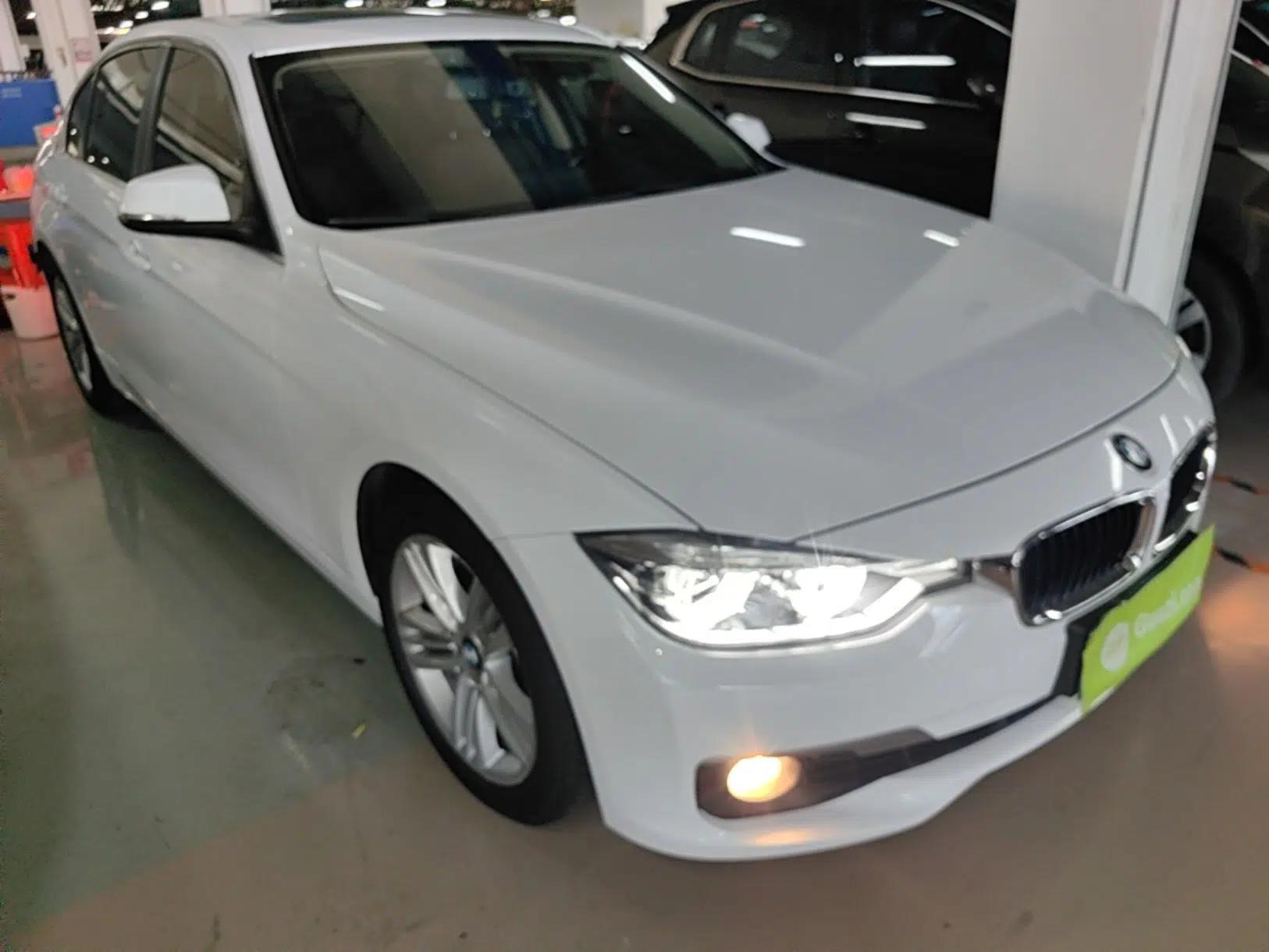BMW 3 Series 2018 318Li — миниатюра 3