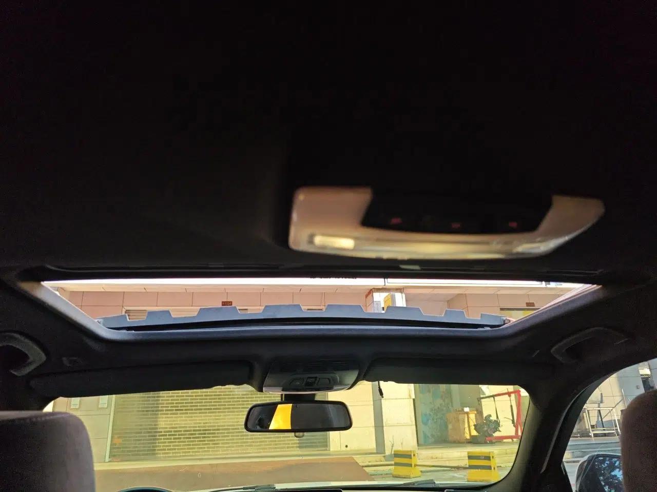 BMW 3 Series 2016 328i M Sport — миниатюра 18