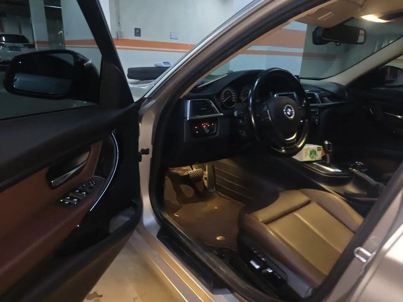 BMW 3 Series 2018 320Li Fashion Model — миниатюра 16