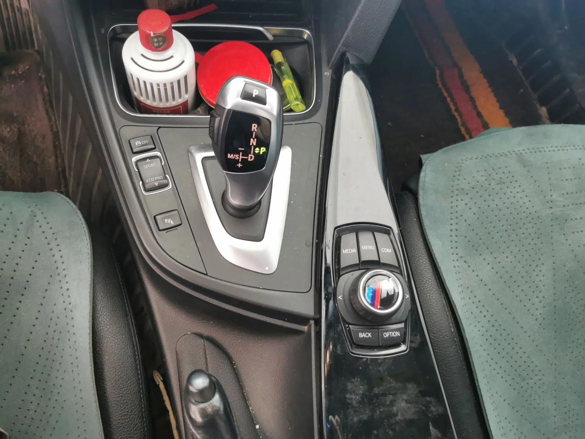 BMW 3 Series 2018 320Li Fashion Model — миниатюра 14