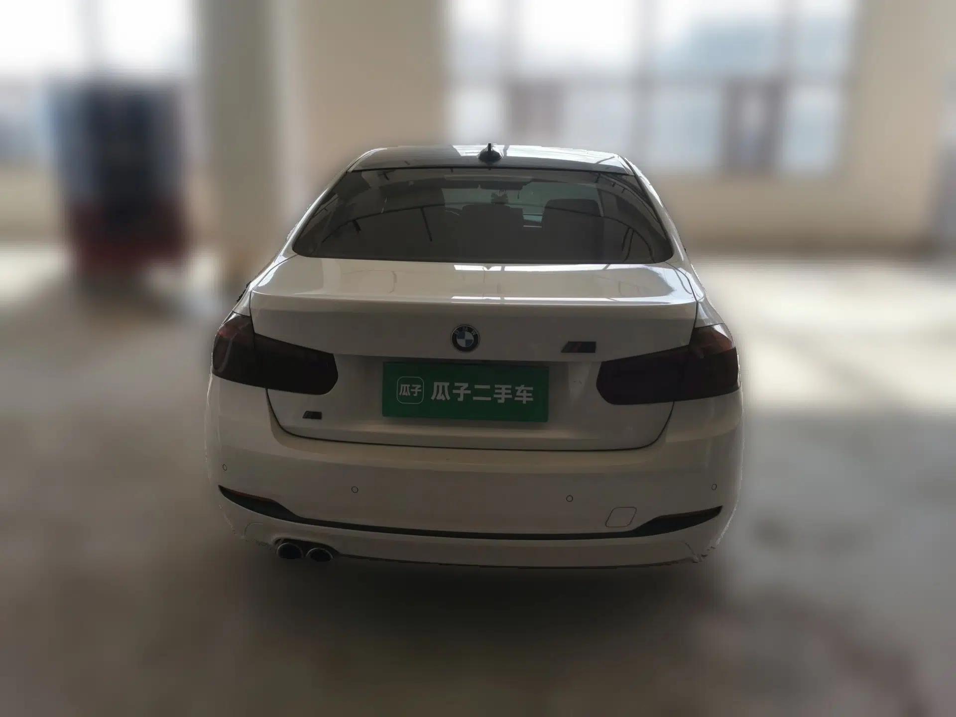 BMW 3 Series 2018 320Li Fashion Model — миниатюра 5