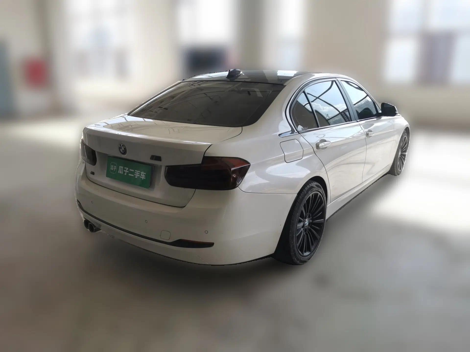 BMW 3 Series 2018 320Li Fashion Model — миниатюра 6
