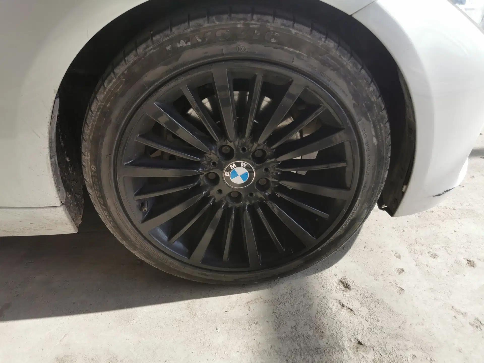 BMW 3 Series 2018 320Li Fashion Model — миниатюра 8