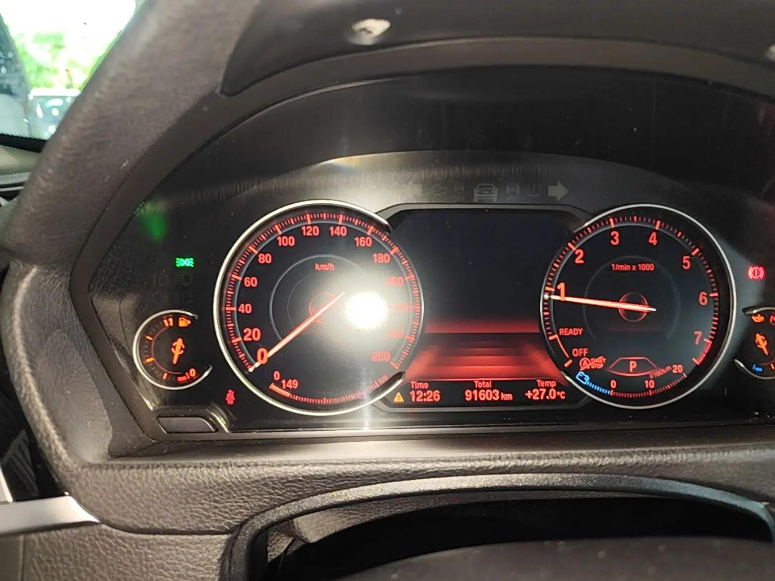 BMW 3 Series 2019 320Li M Sport Package — миниатюра 19