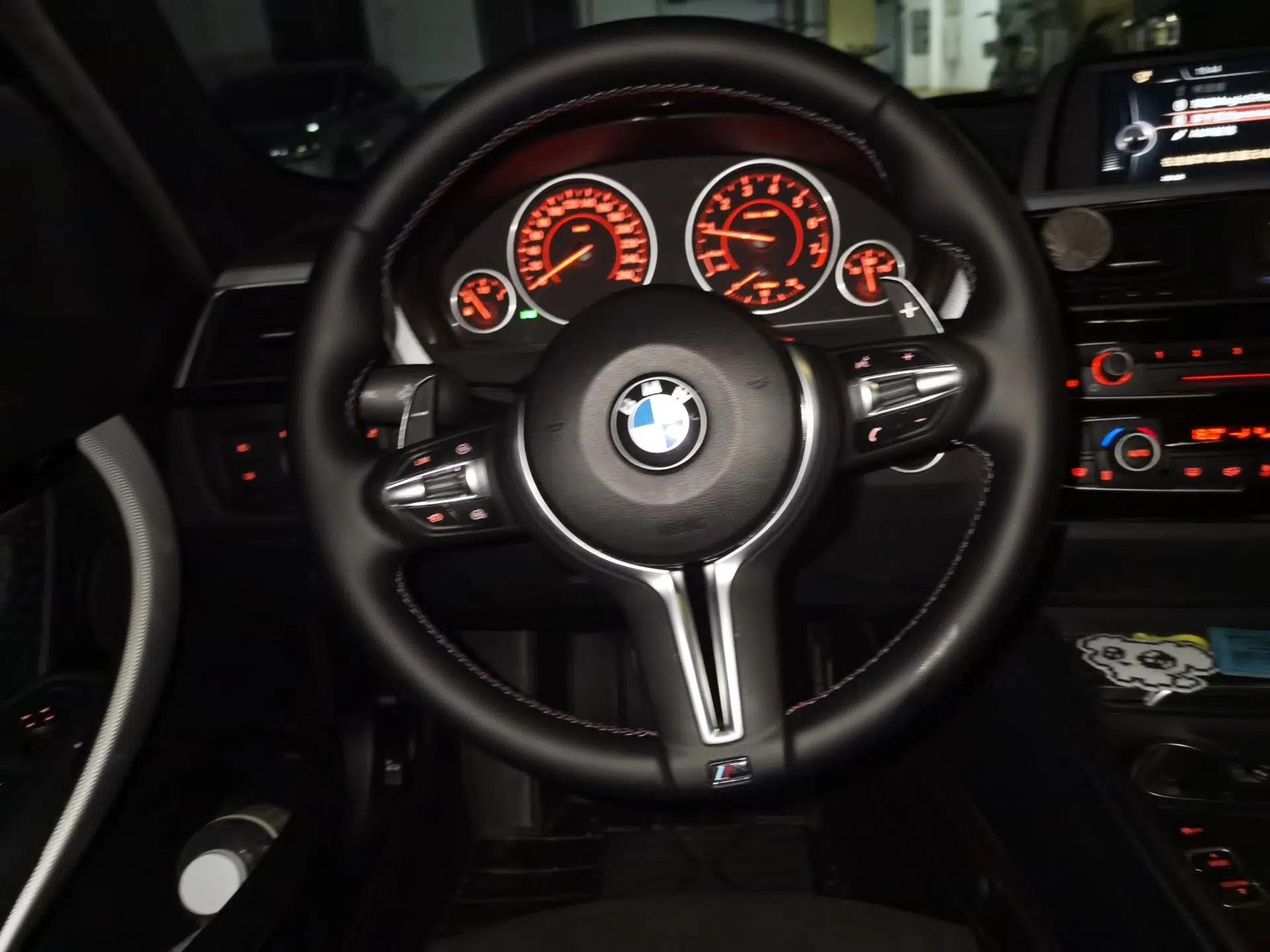 BMW 3 Series 2017 320i M Sport — миниатюра 10