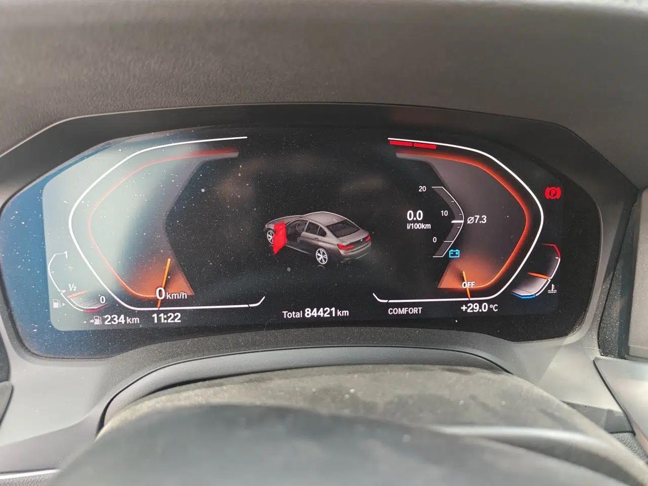 BMW 3 Series 2020 320Li M Sport Package — миниатюра 11