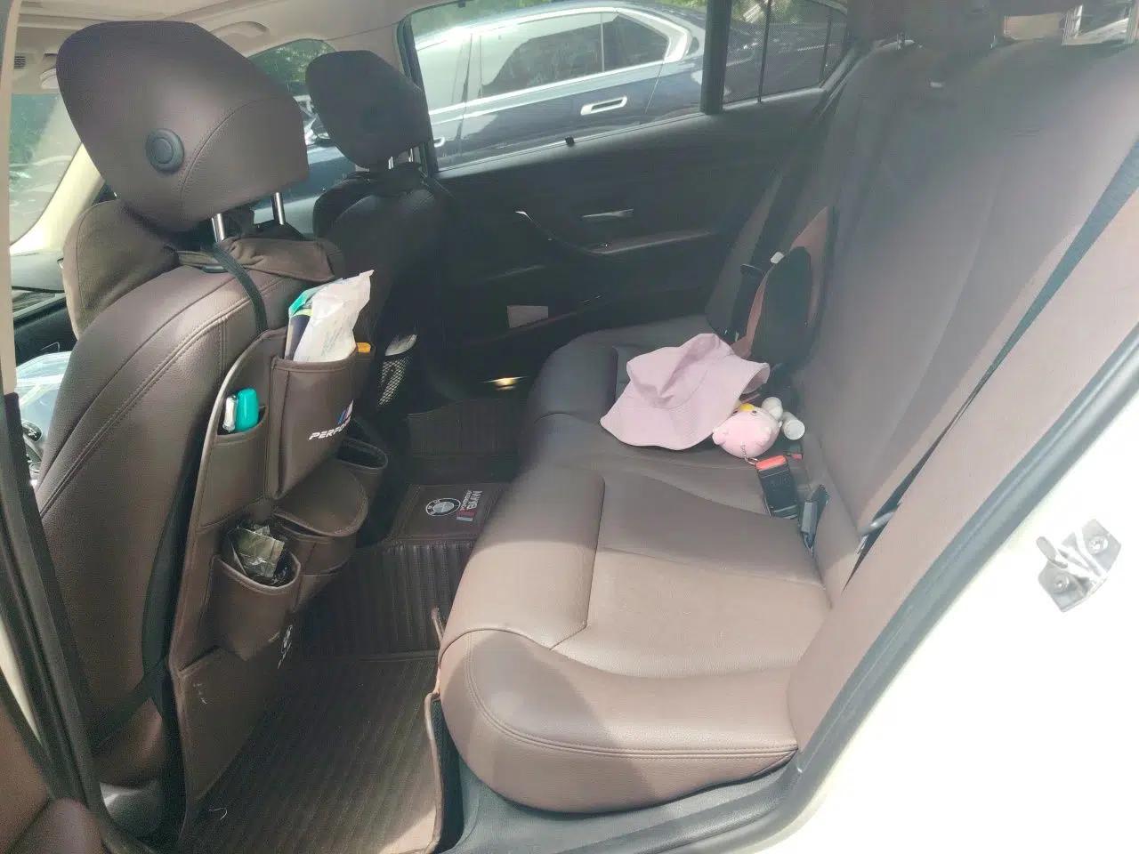 BMW 3 Series 2018 320Li Leading Model M Sport Package — миниатюра 17