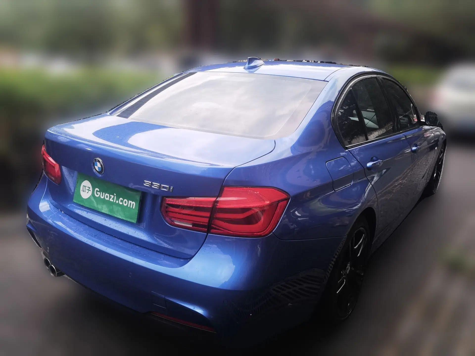 BMW 3 Series 2018 320i M Sport Package — миниатюра 6