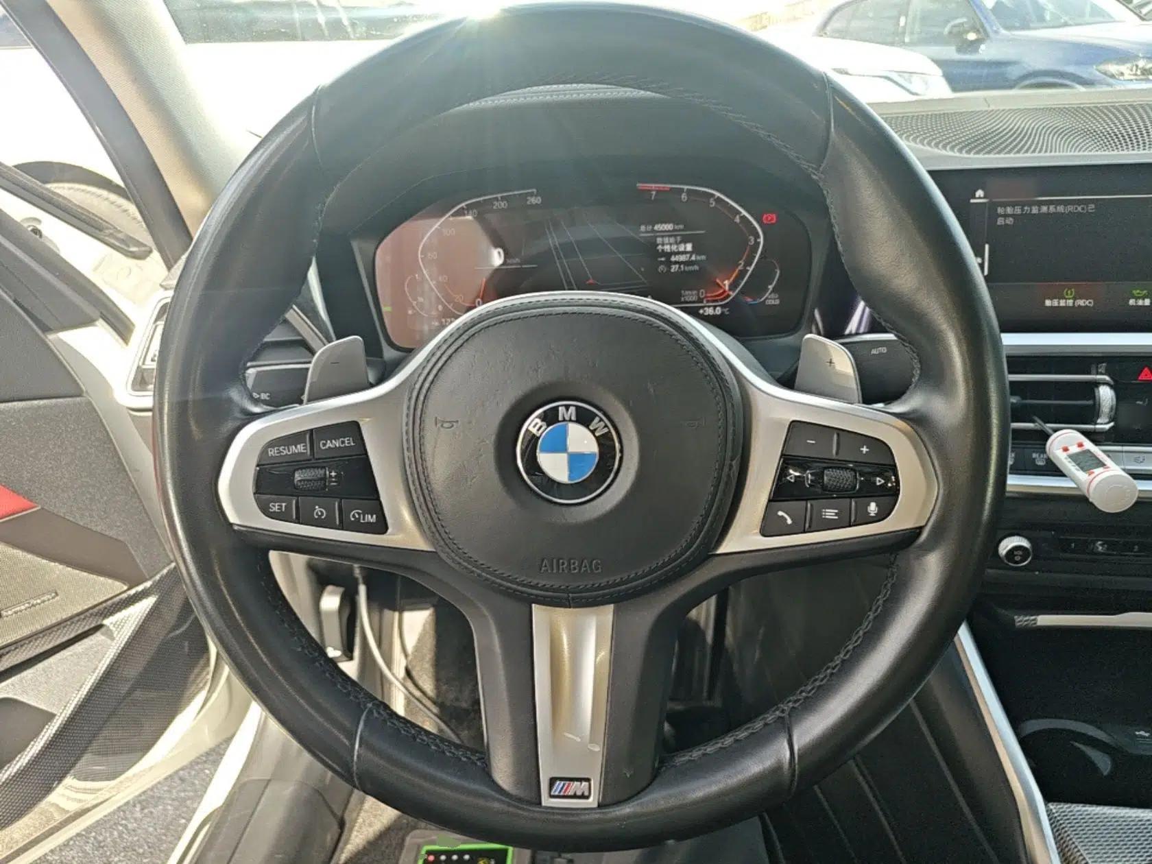 BMW 3 Series 2022 325i M Sport Night Edition Package — миниатюра 18