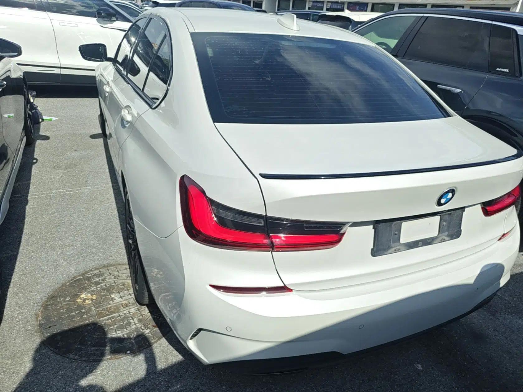 BMW 3 Series 2022 325i M Sport Night Edition Package — миниатюра 5