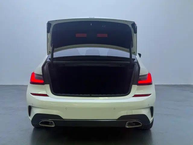 BMW 3 Series 2021 Restyled 325Li M Sport Package — миниатюра 19