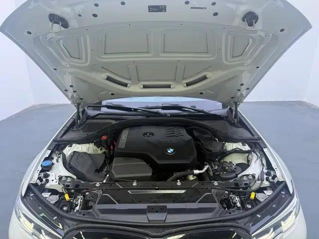 BMW 3 Series 2021 Restyled 325Li M Sport Package — миниатюра 20