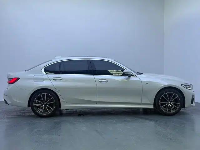 BMW 3 Series 2021 Restyled 325Li M Sport Package — миниатюра 4