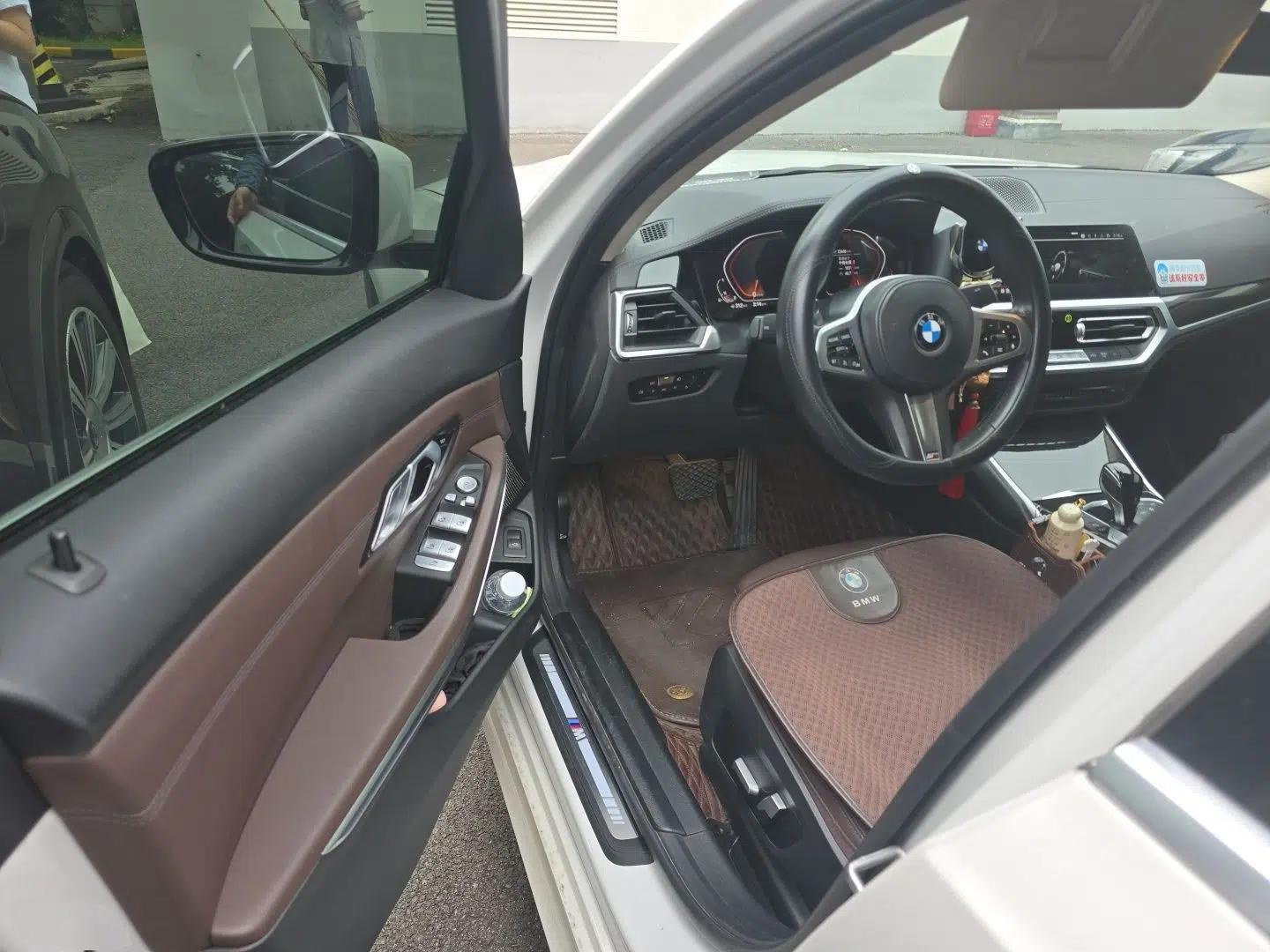 BMW 3 Series 2022 325Li M Sport Package — миниатюра 16
