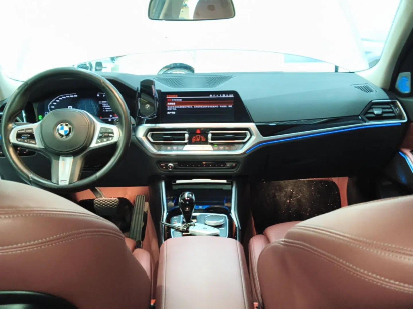 BMW 3 Series 2022 Restyled 320Li M Sport Package — миниатюра 12
