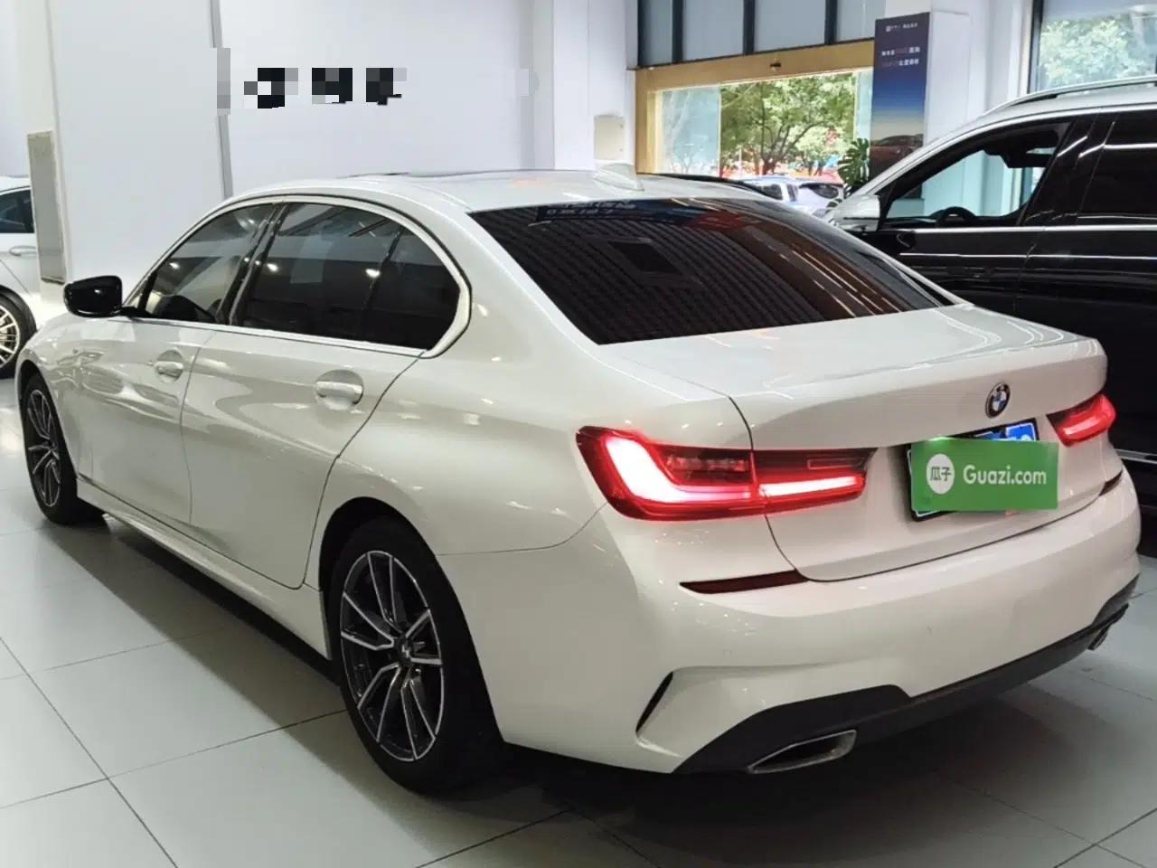 BMW 3 Series 2022 Restyled 320Li M Sport Package — миниатюра 4