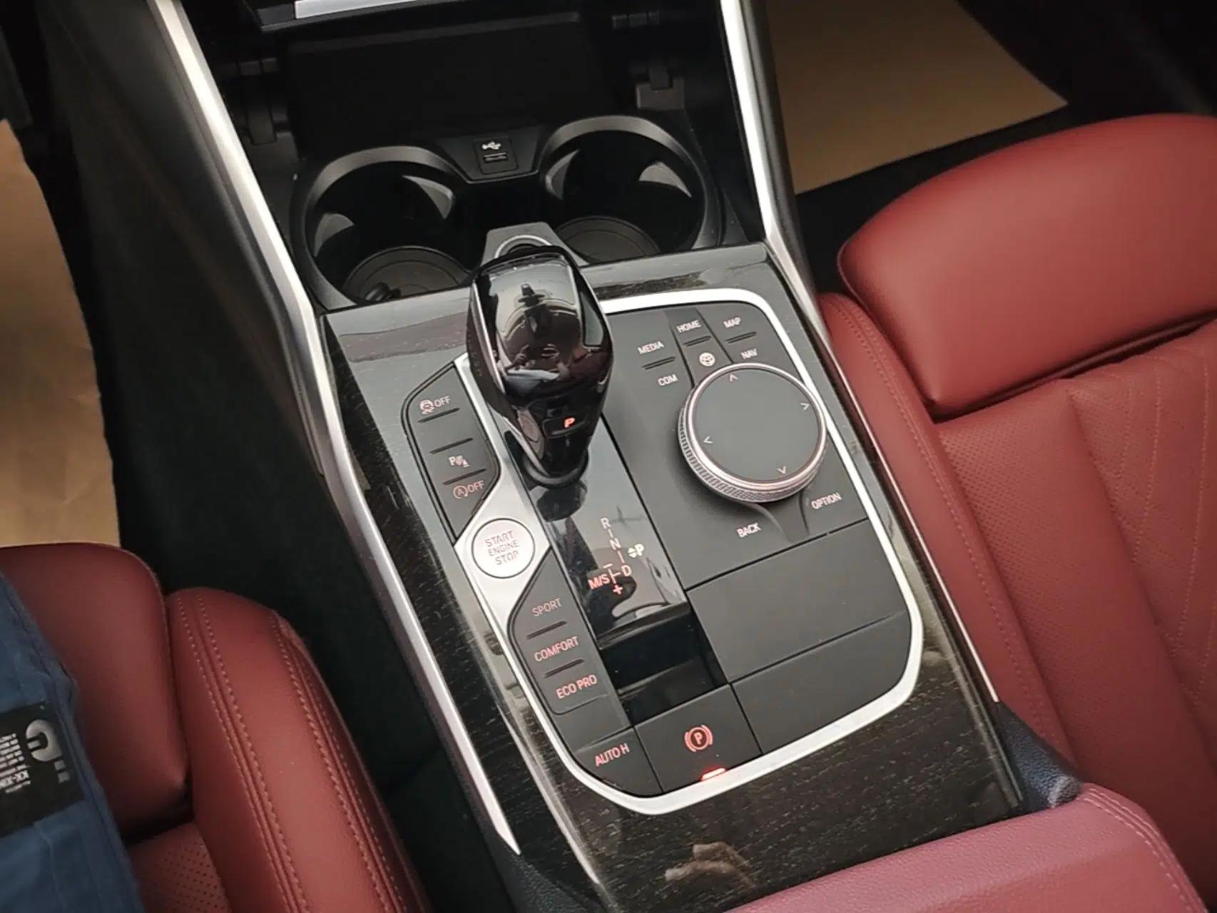 BMW 3 Series 2022 Updated 325Li M Sport Package — миниатюра 21