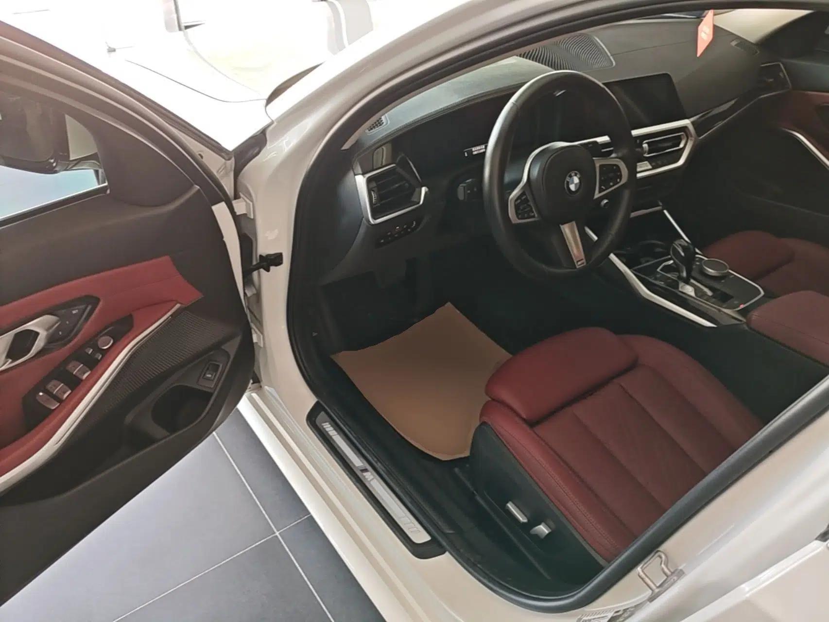 BMW 3 Series 2022 Updated 325Li M Sport Package — миниатюра 23