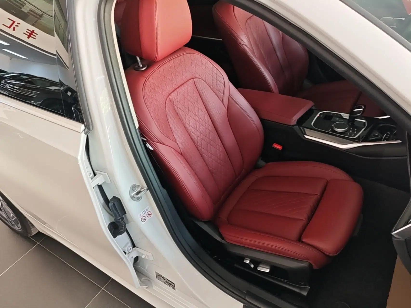 BMW 3 Series 2022 Updated 325Li M Sport Package — миниатюра 24