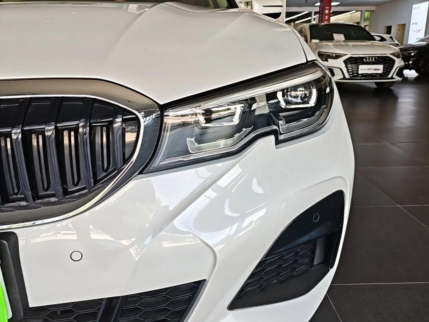 BMW 3 Series 2022 Updated 325Li M Sport Package — миниатюра 8