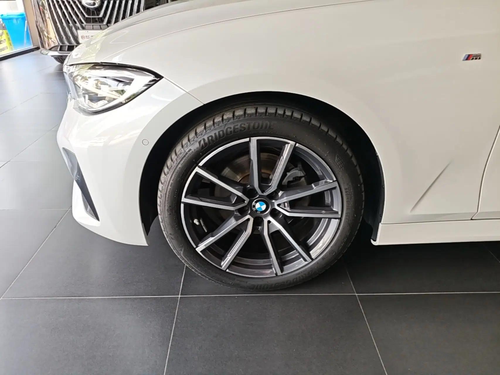 BMW 3 Series 2022 Updated 325Li M Sport Package — миниатюра 10