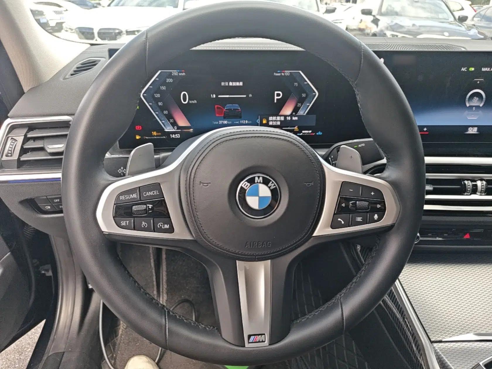 BMW 3 Series 2023 325Li M Sport Night Edition Package — миниатюра 13