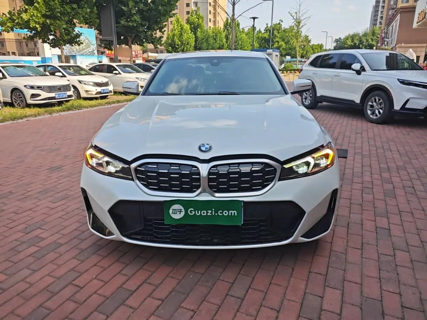 BMW 3 Series 2023 325i M Sport Package — миниатюра 2